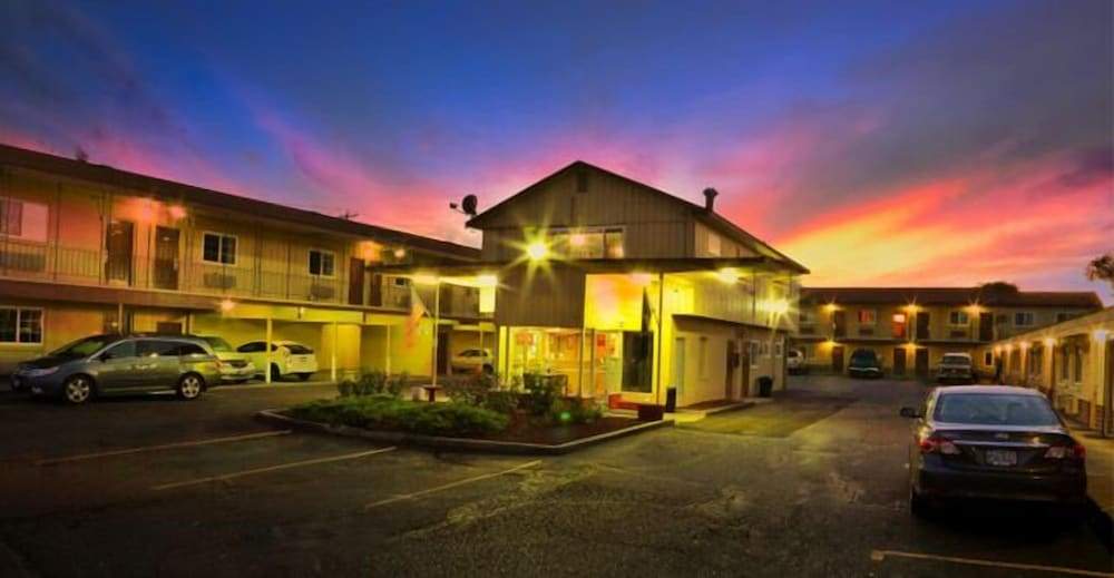 Economy Inn