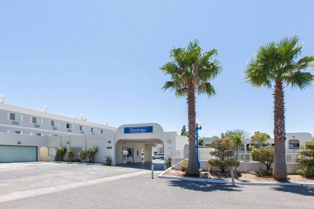 Travelodge by Wyndham Los Banos CA