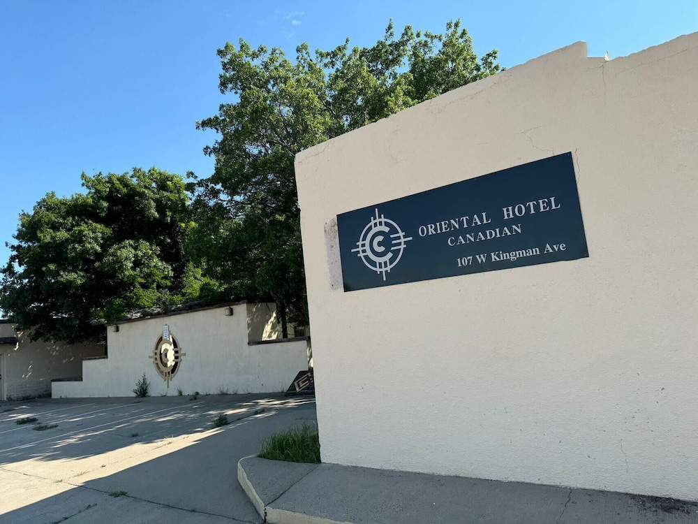 Oriental Hotel