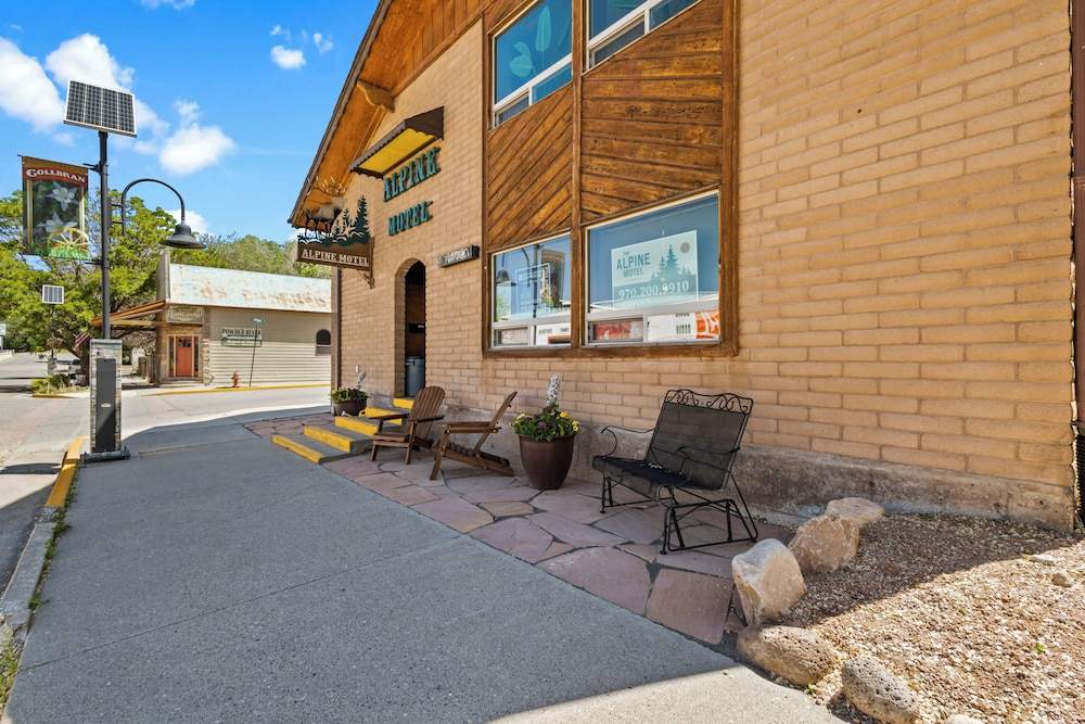 The Alpine Motel