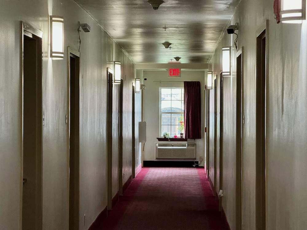 Passport Inn