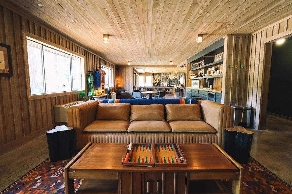 Station House Inn - Near Heavenly Gondola
