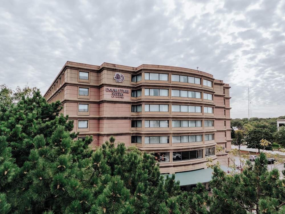 DoubleTree Suites by Hilton Htl & Conf Cntr Downers Grove