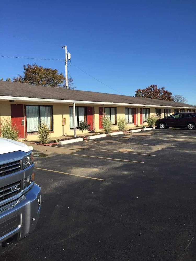 Town and Country Motel