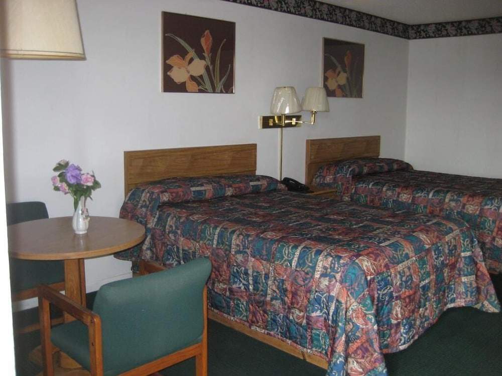 Sundown Inn