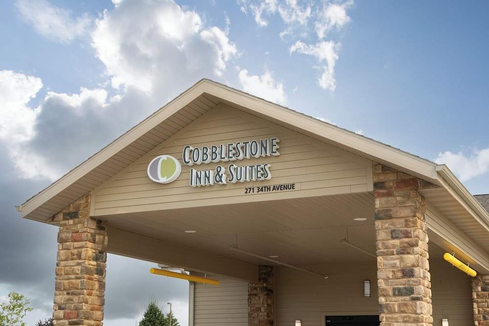 Cobblestone Inn & Suites - Sheldon