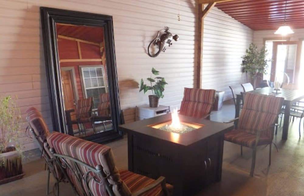 The Ranch Suites