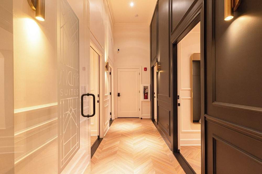 Sinclair Suites