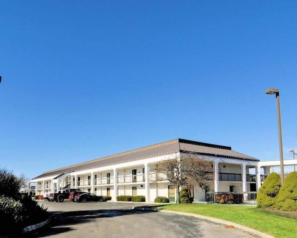 Suburban Studios Christiansburg - Blacksburg