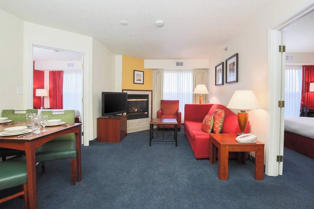 Residence Inn By Marriott Flint
