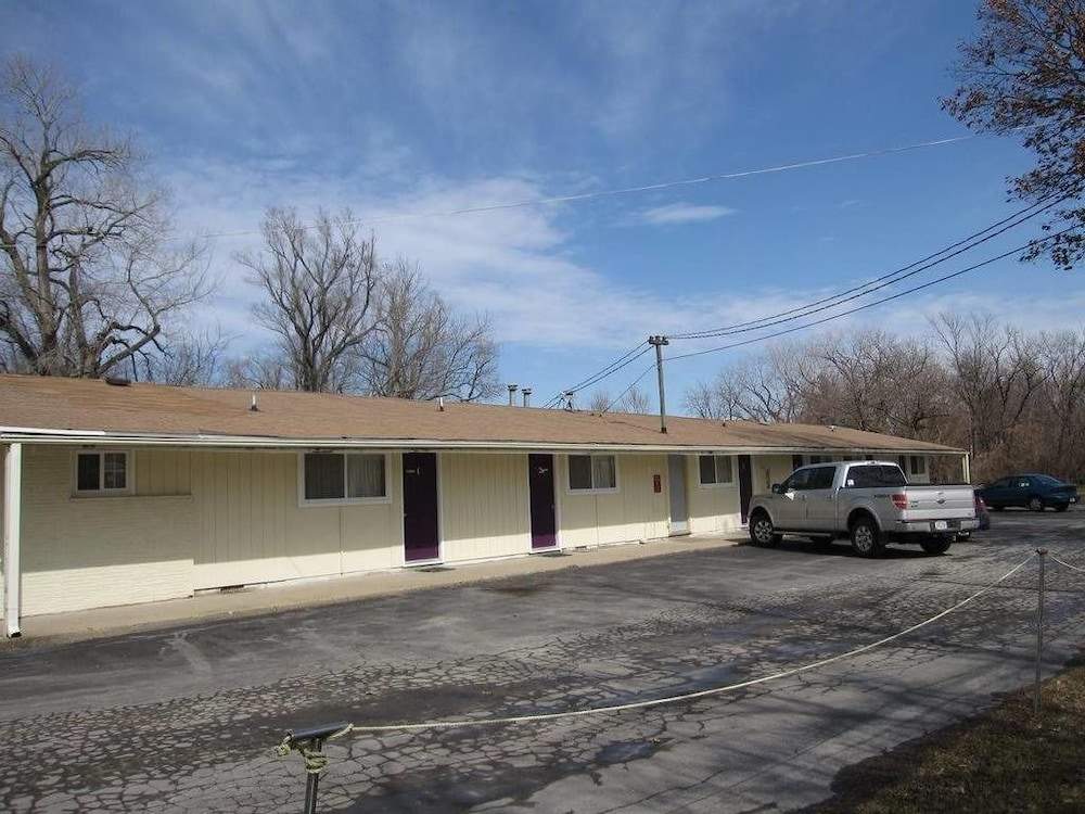 Palace Inn