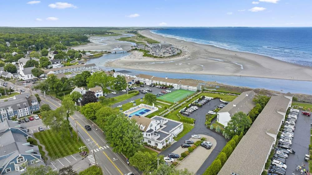 The Sparhawk Oceanfront Resort