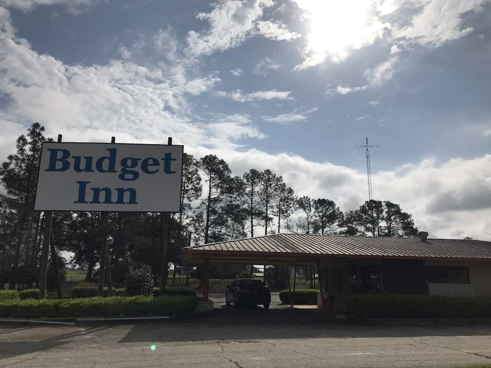 Budget Lakeview Inn