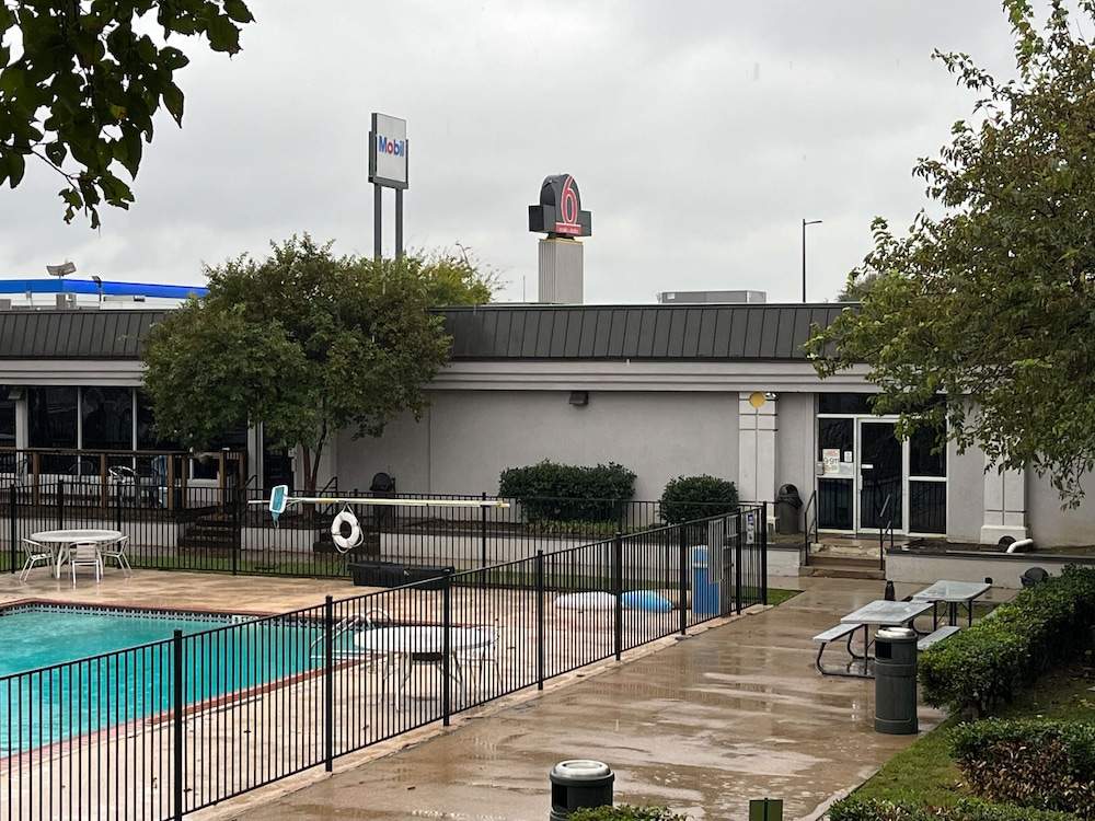 Motel 6 Mesquite, TX – Town East