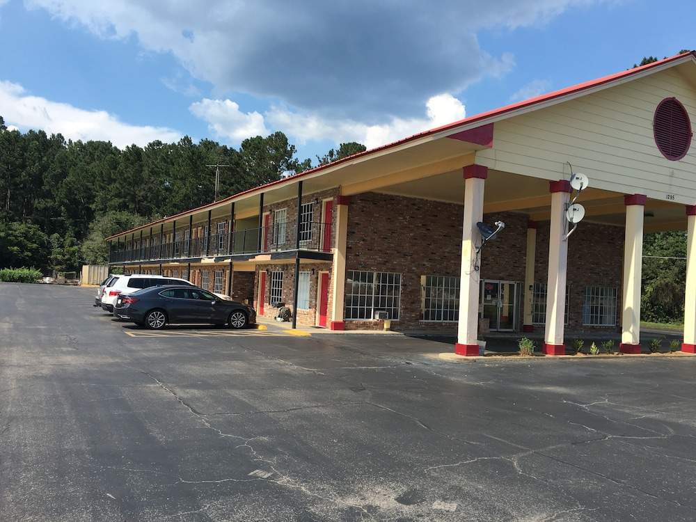 Jeffersonian Motor Inn by Townhouse, Prentiss MS