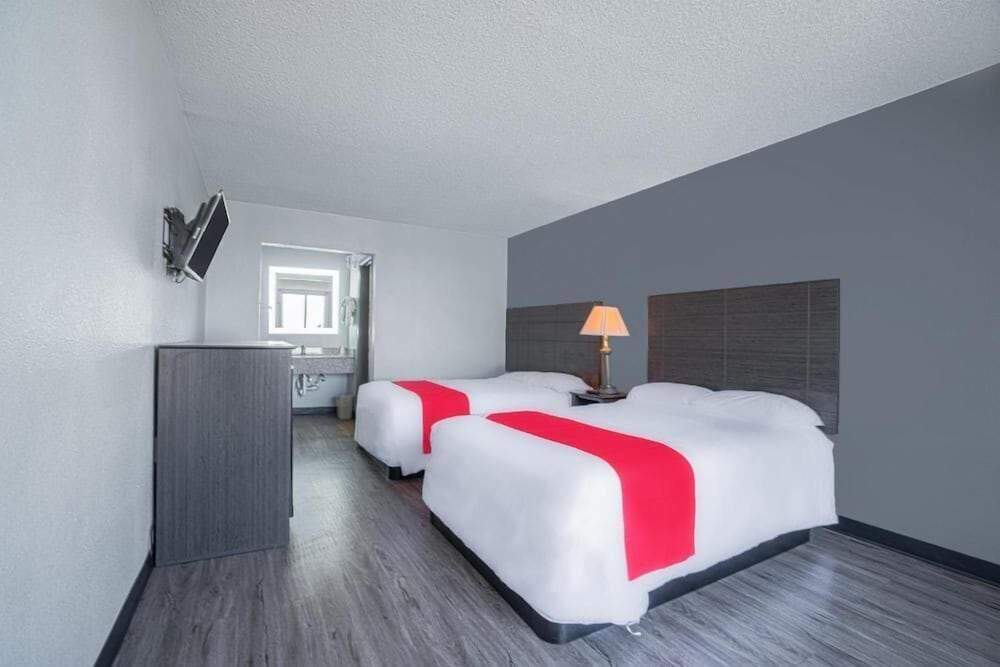 StateLine Stayovers Extended Stay Hotel
