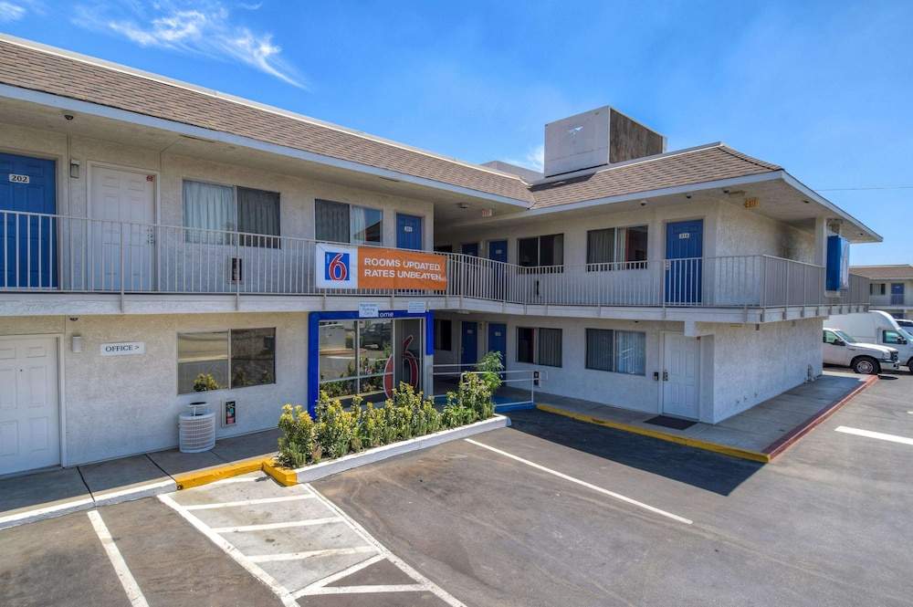 Motel 6 Riverside West - Jurupa Valley