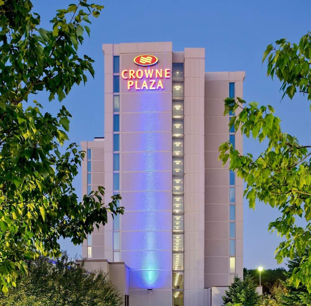 Crowne Plaza Chicago Ohare Hotel & Conf Ctr by IHG