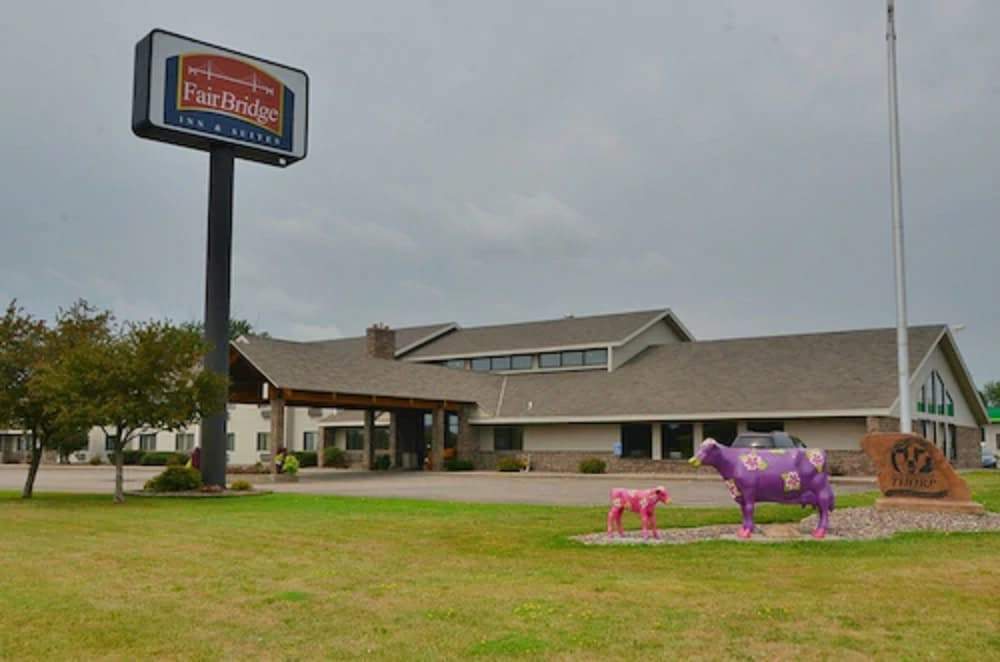 FairBridge Inn & Suites in Thorp, WI