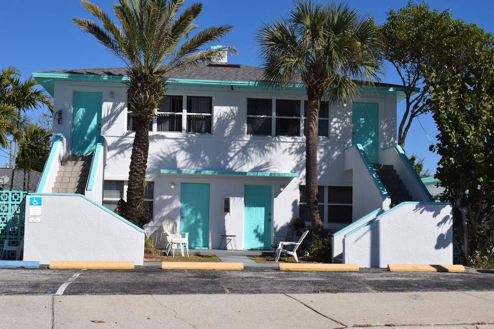 Swashbuckler Motel
