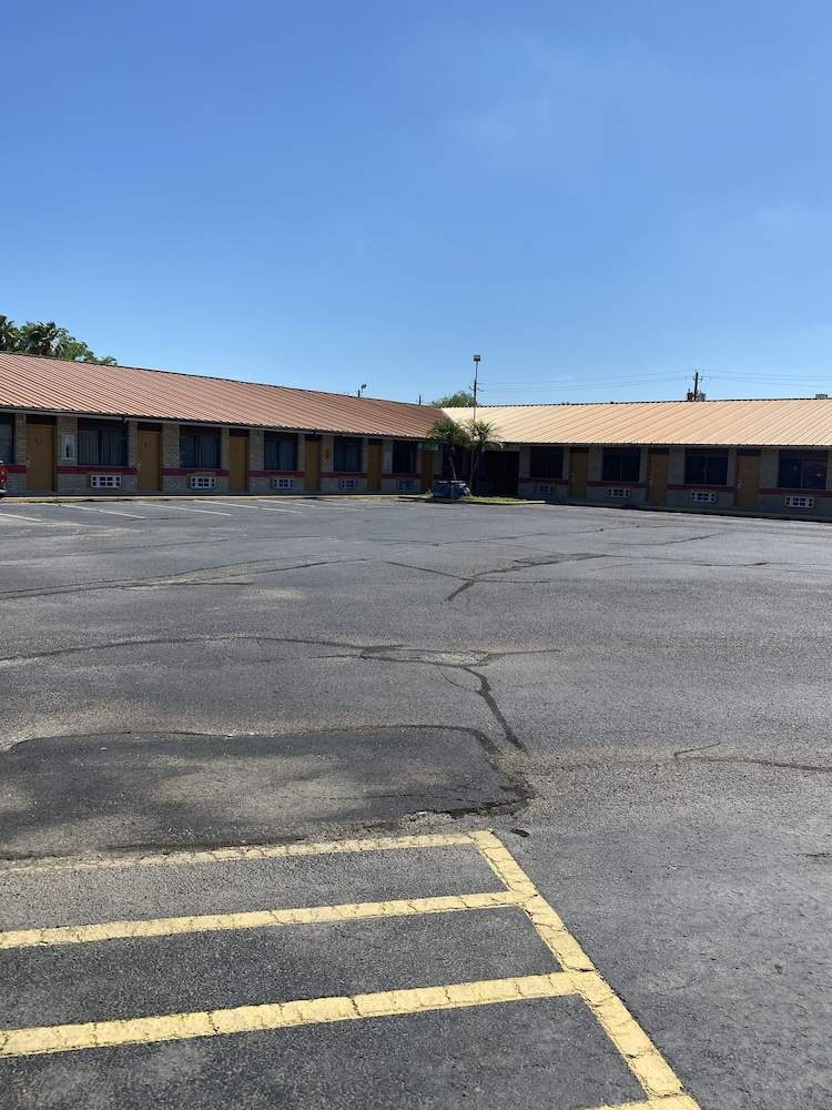 Executive Inn and Suites