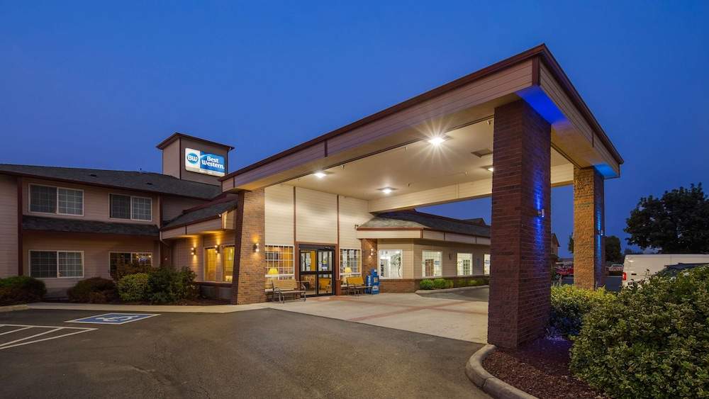 Best Western Rama Inn