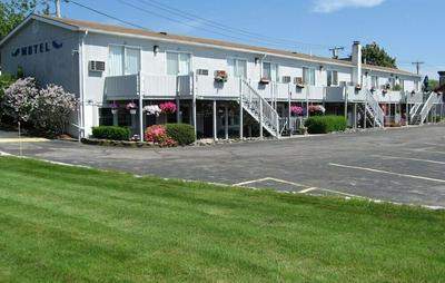 Sea Whale Motel