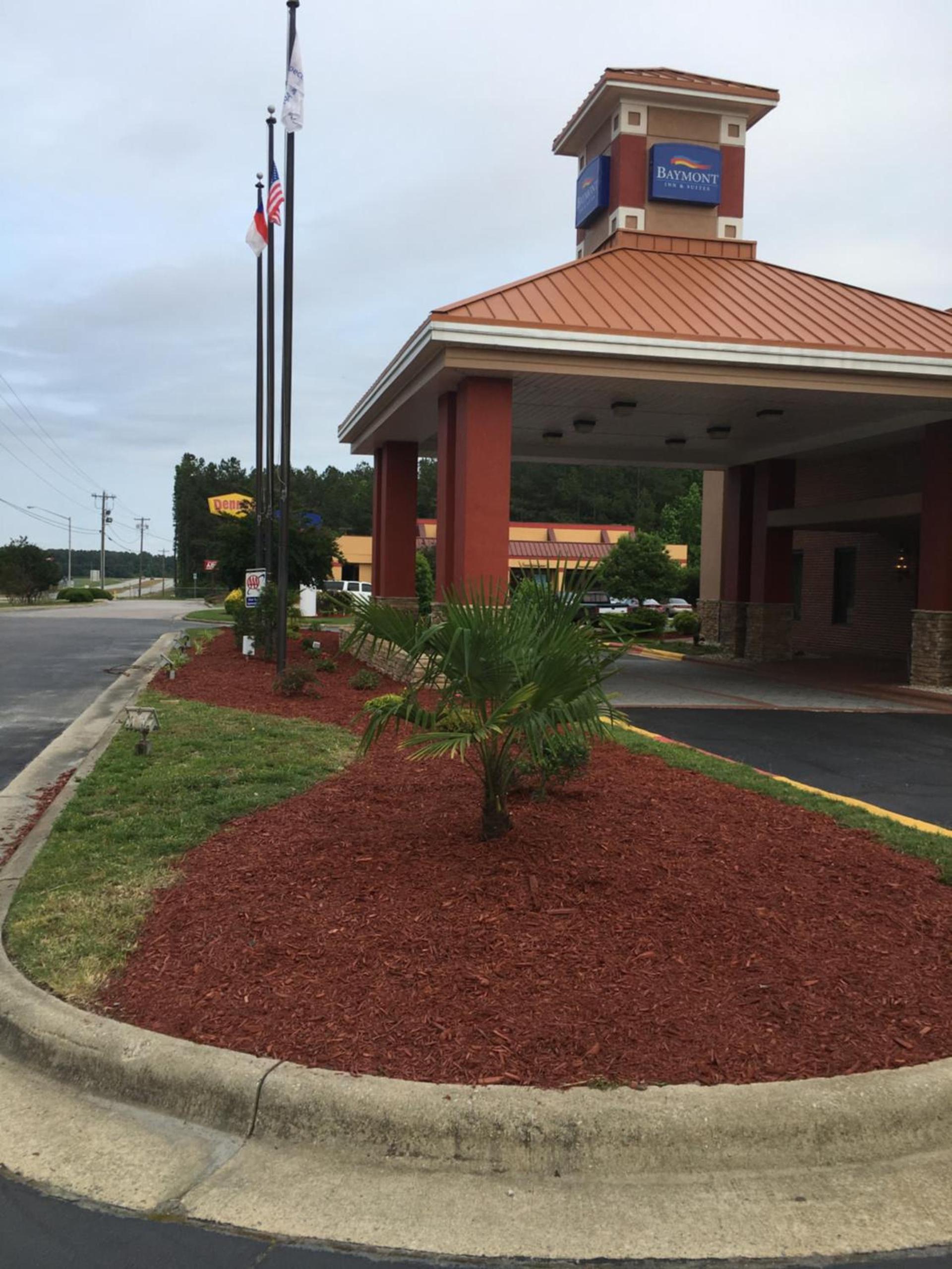 Baymont by Wyndham Rocky Mount I-95 photo 21