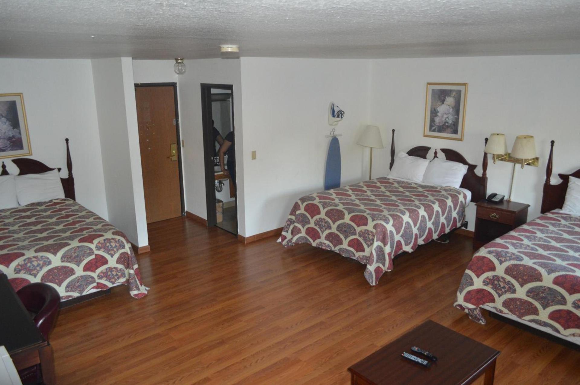American Elite Inn photo 9