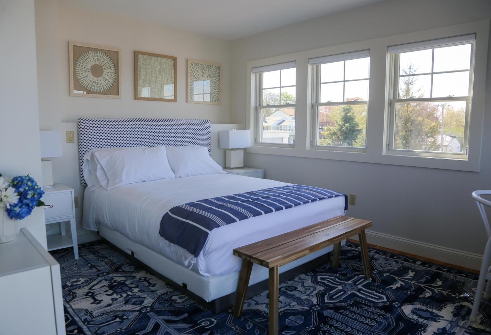 The Sea Breeze Inn photo 25