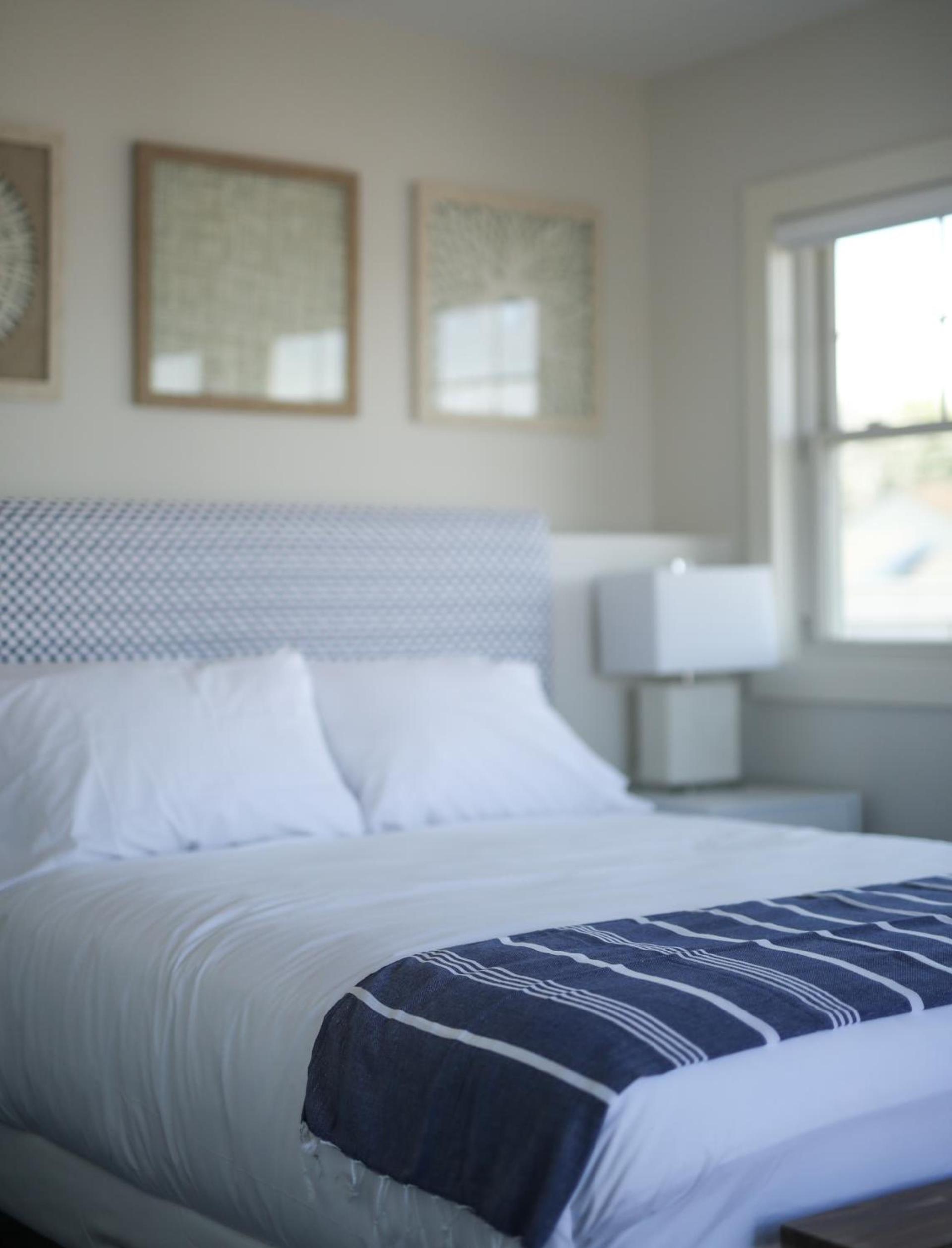 The Sea Breeze Inn photo 24