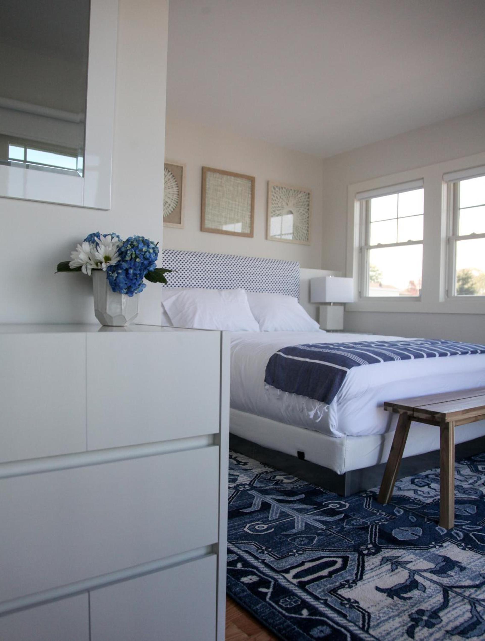 The Sea Breeze Inn photo 86