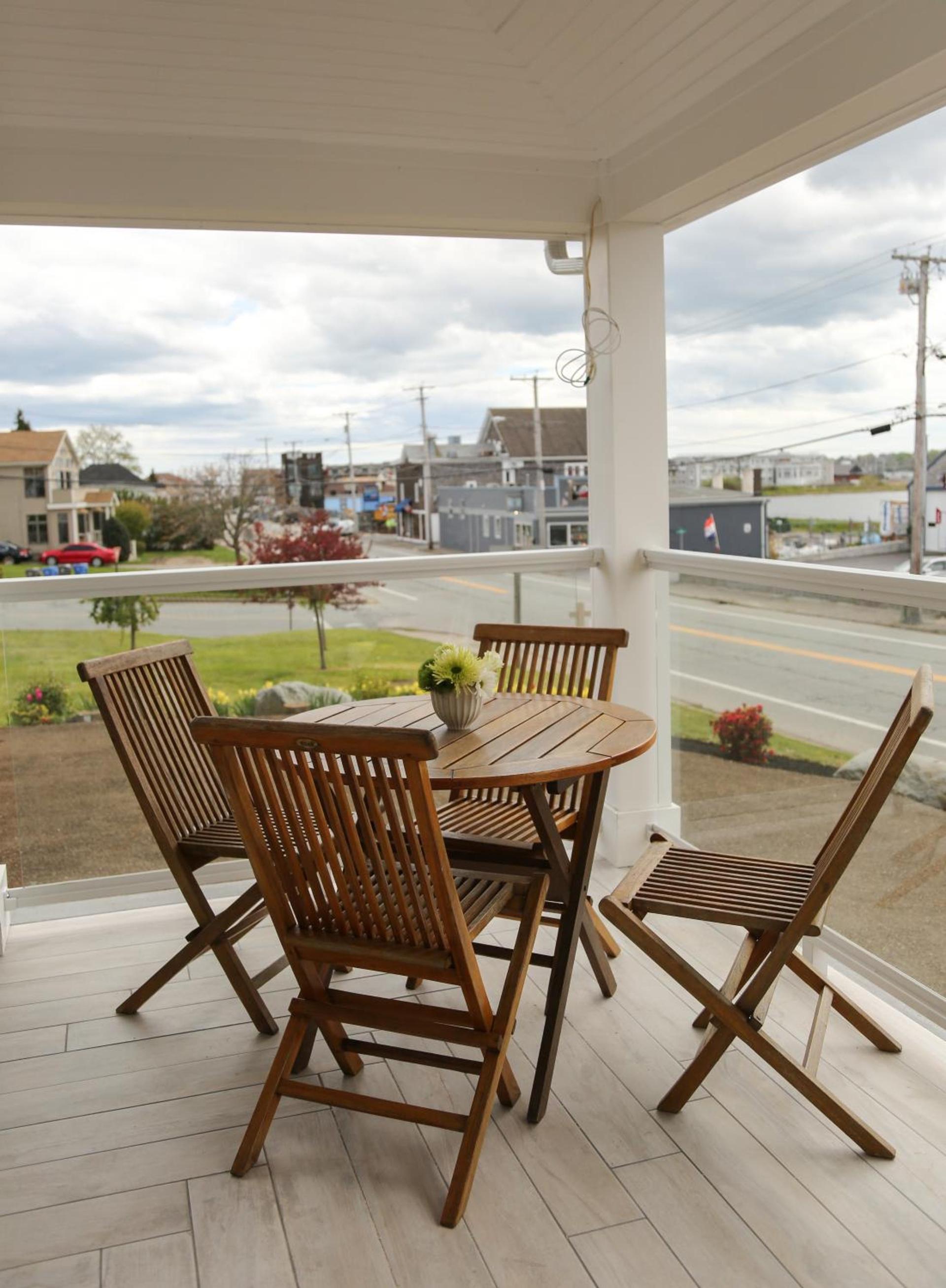 The Sea Breeze Inn photo 17