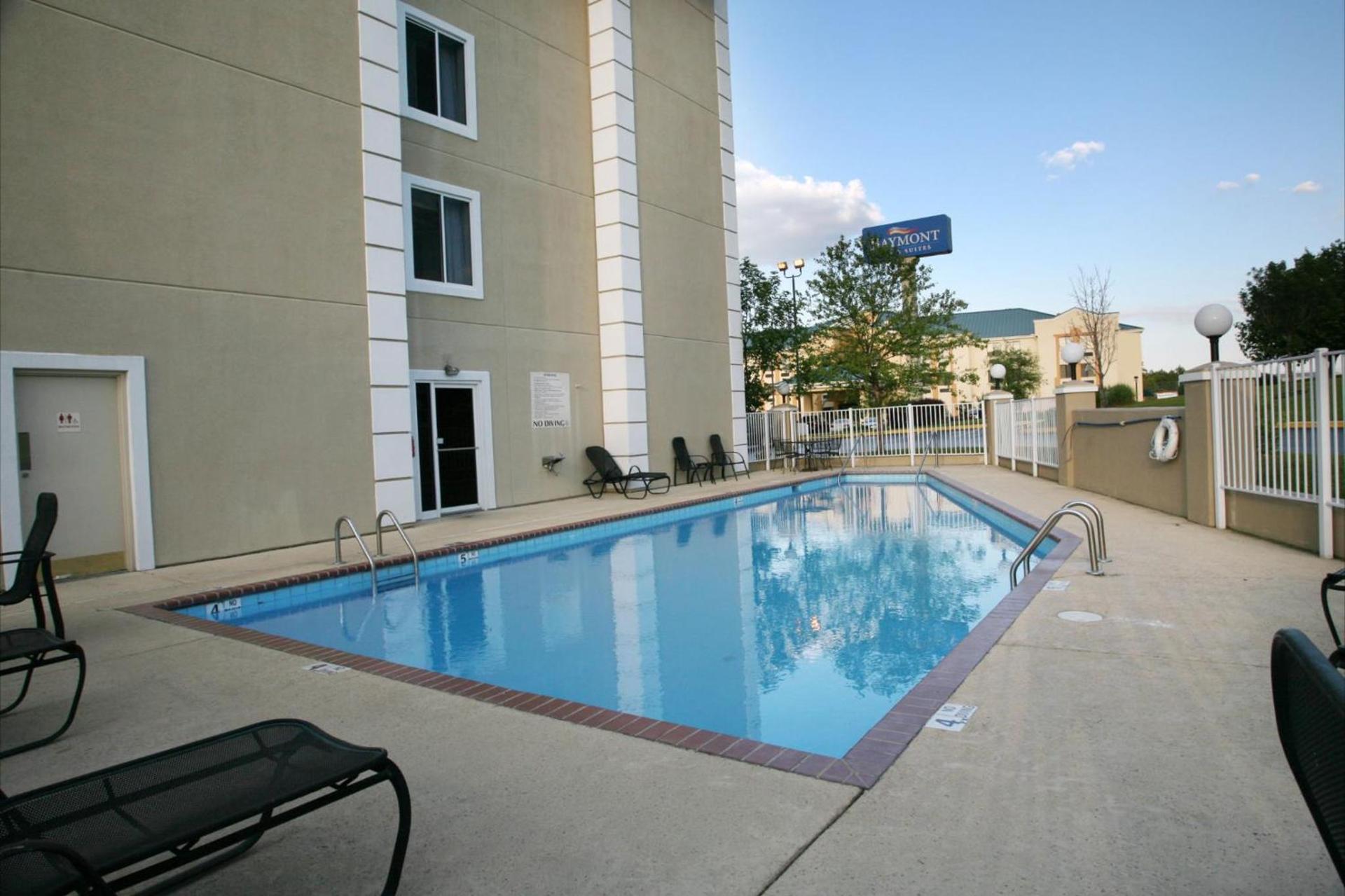 Wingate by Wyndham Hattiesburg photo 11