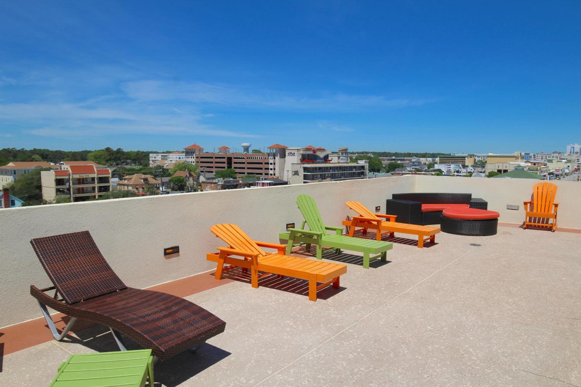 Ocean Sands Resort, Oceanfront, Virginia Beach by Vacatia photo 22