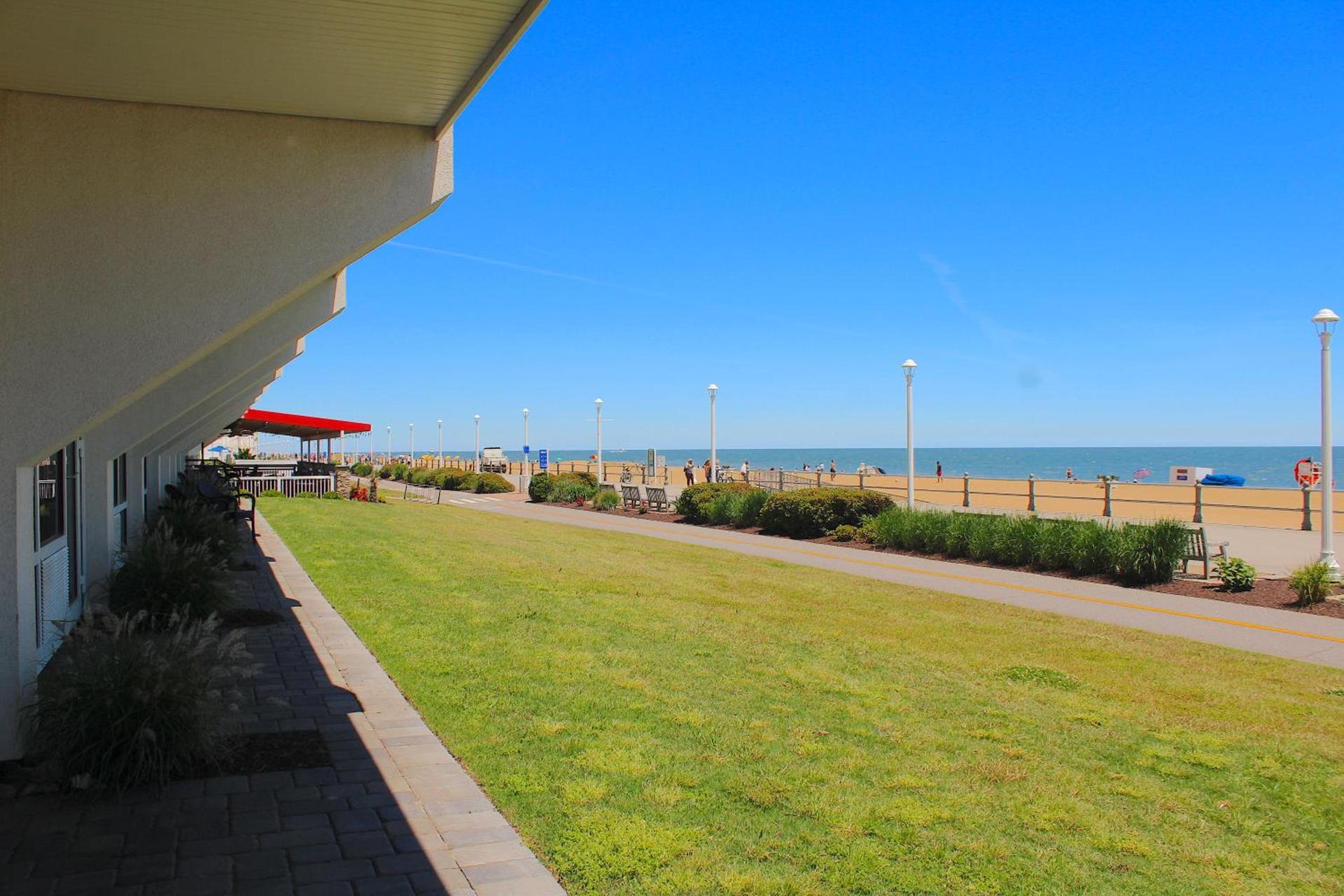 Ocean Sands Resort, Oceanfront, Virginia Beach by Vacatia photo 18