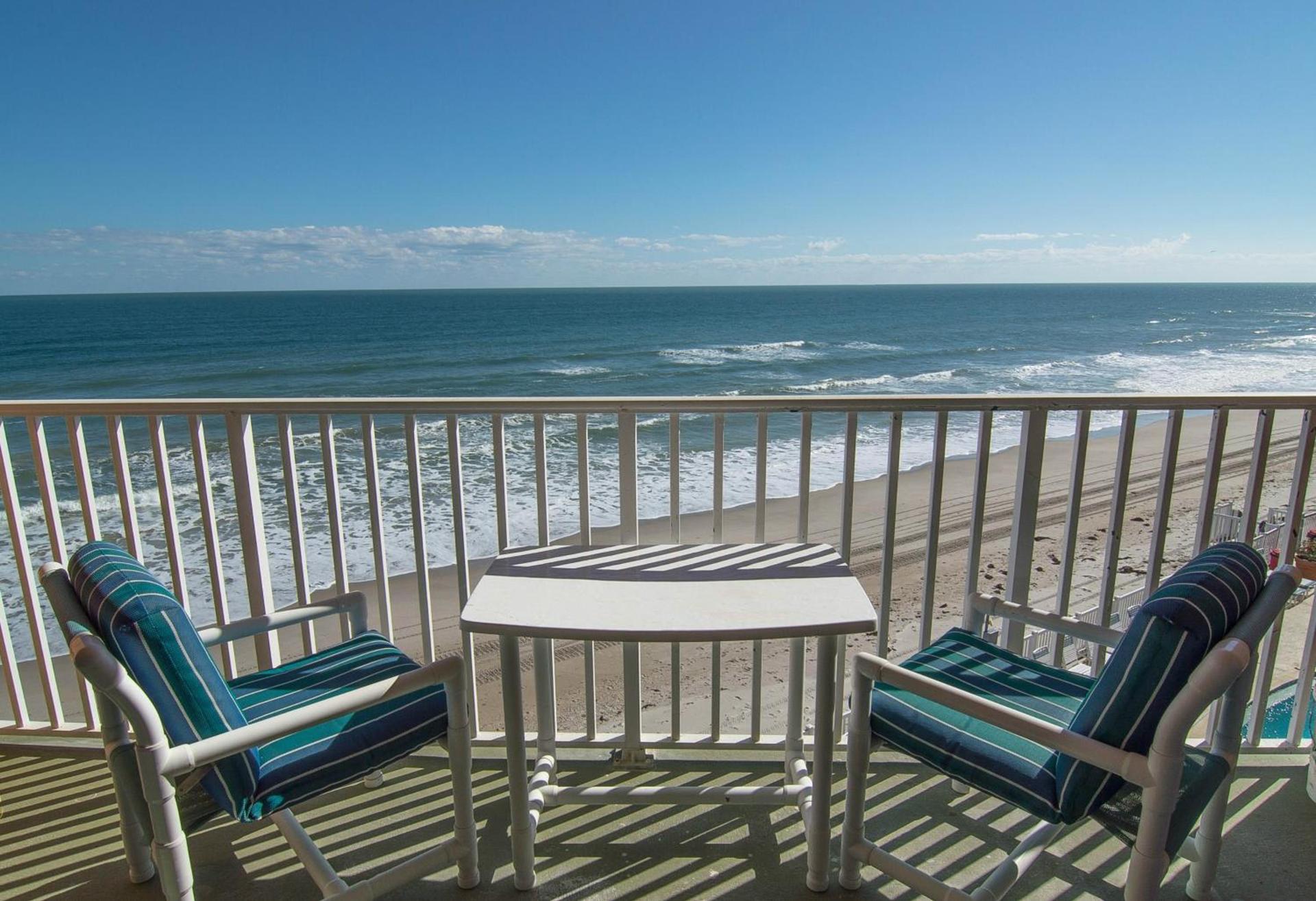 Paradise Beach Club - Oceanfront and Penthouse photo 45