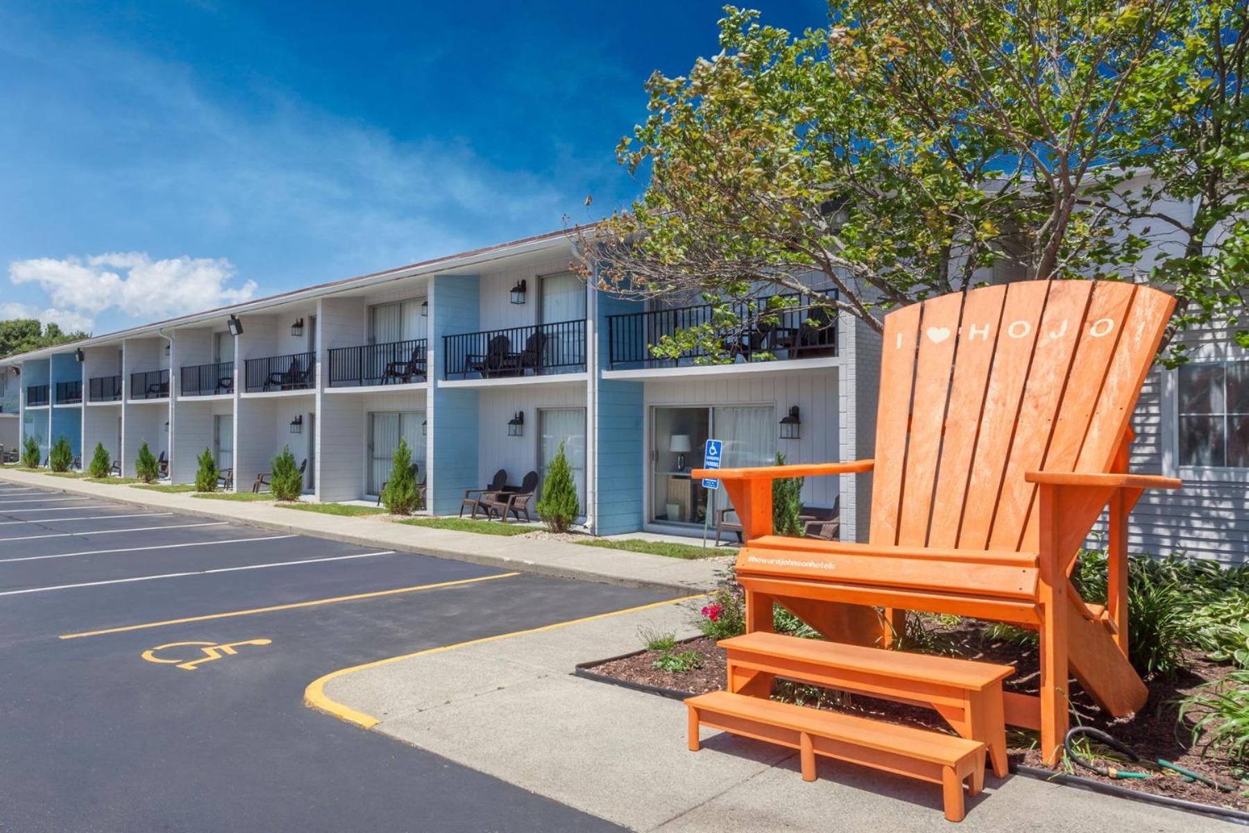 Howard Johnson by Wyndham Mystic photo 6