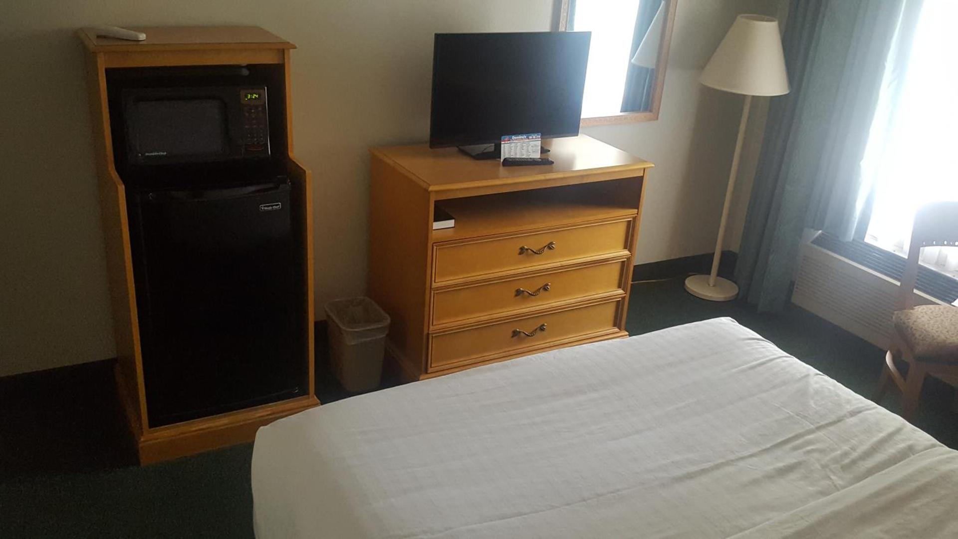 Baymont by Wyndham Coeur D Alene photo 30