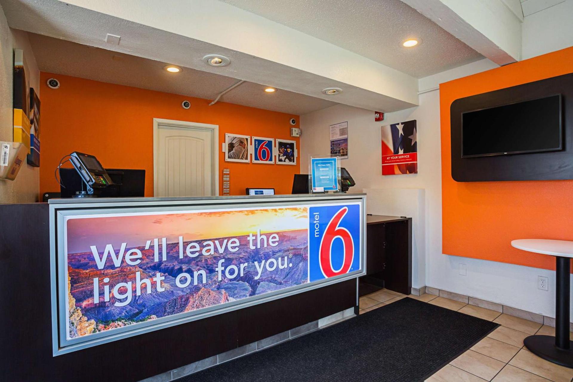Motel 6-Yuma, AZ - East photo 19