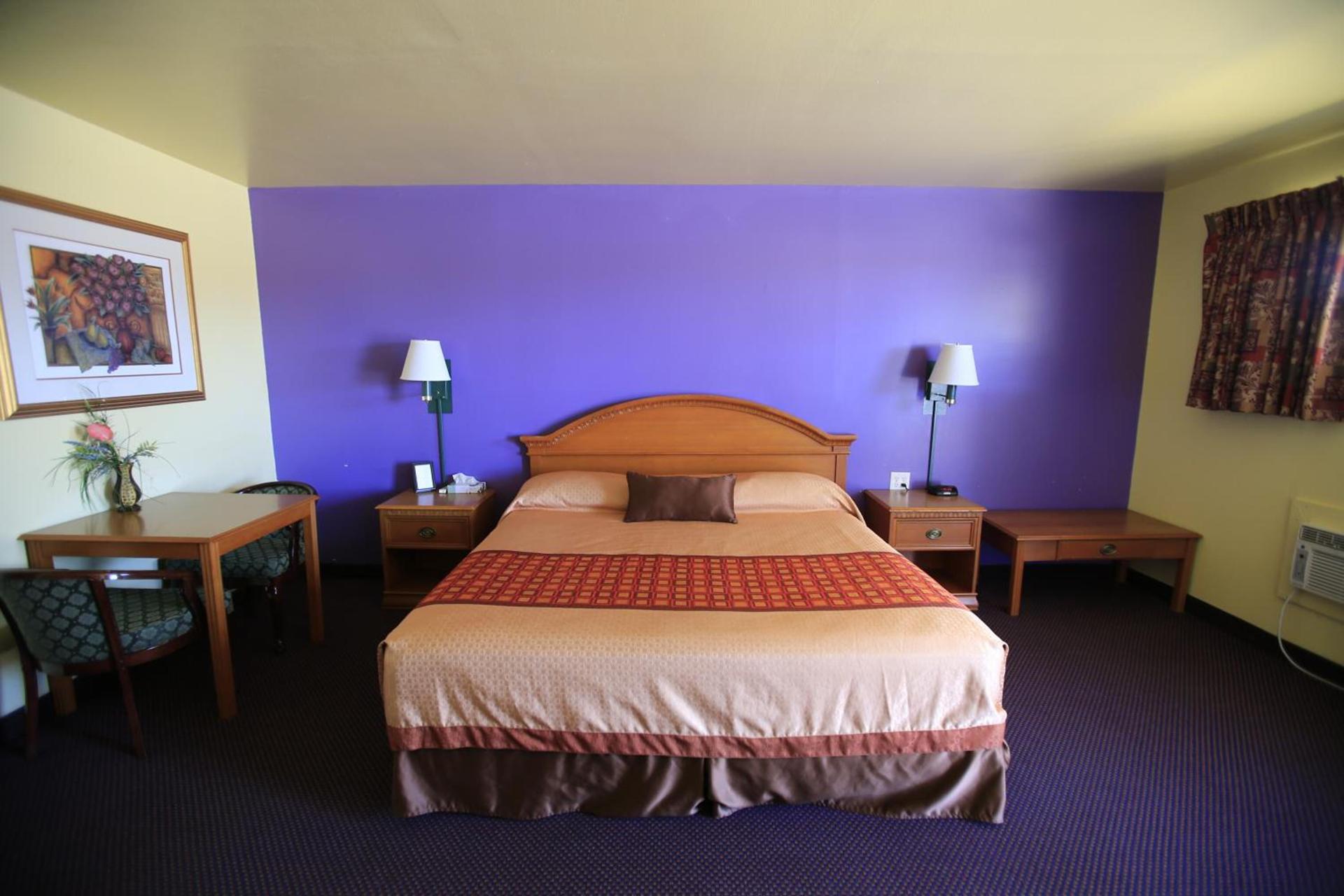 Shamrock Country Inn photo 6