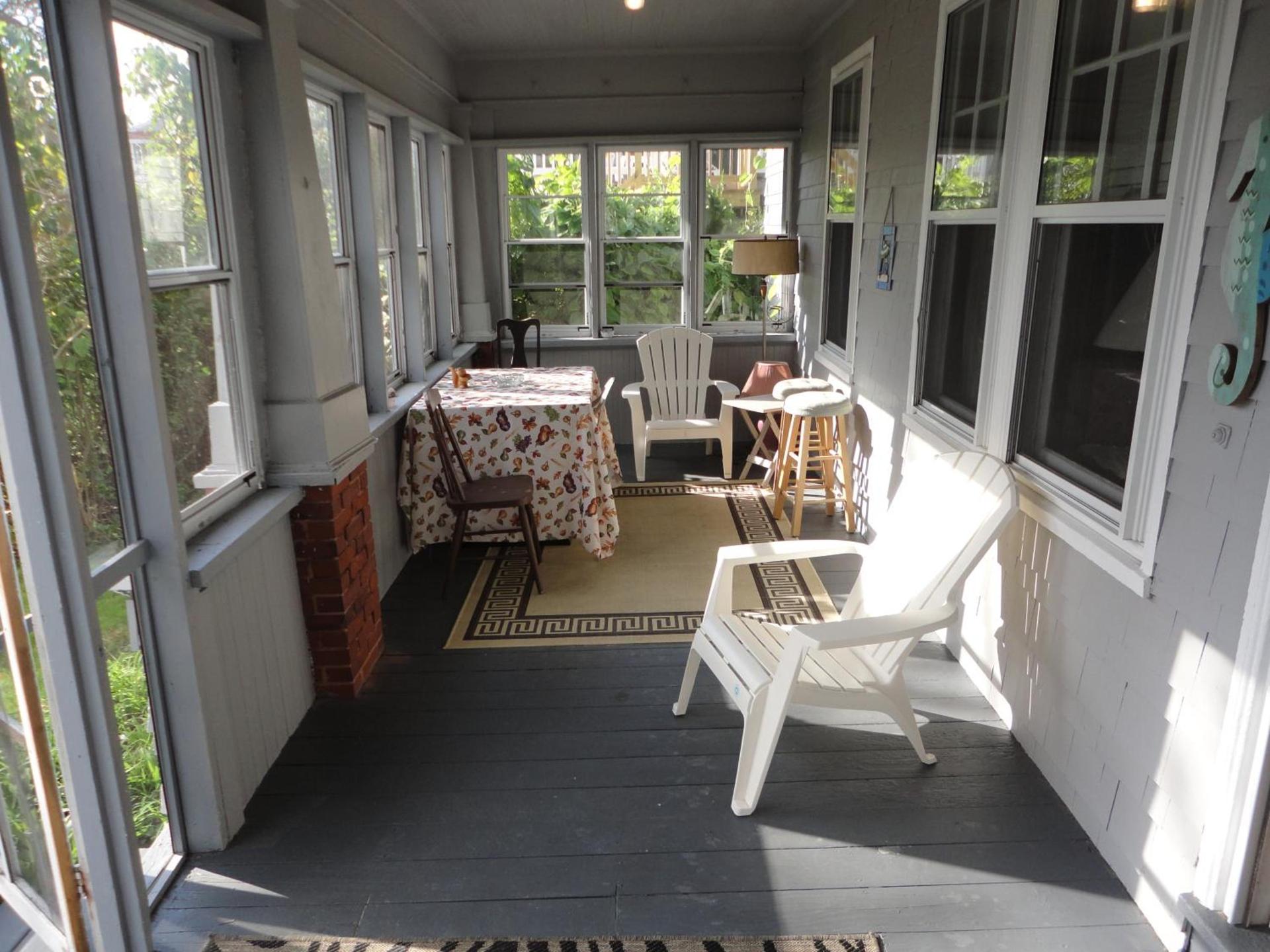 Sandpiper Beachfront Motel photo 9