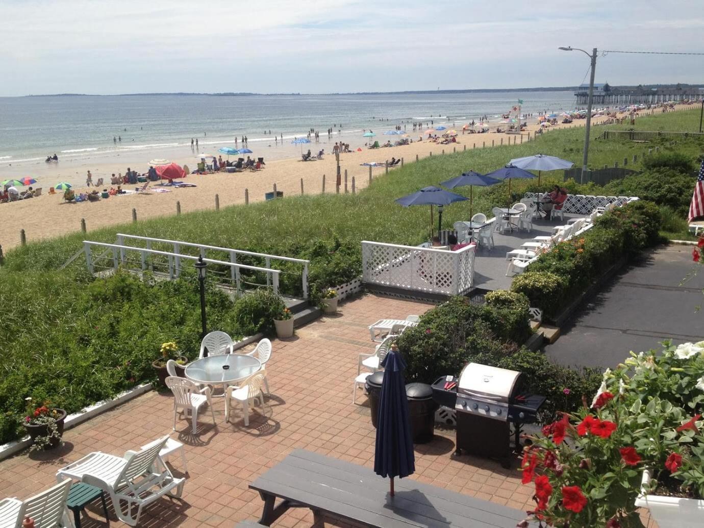 Sandpiper Beachfront Motel photo 11