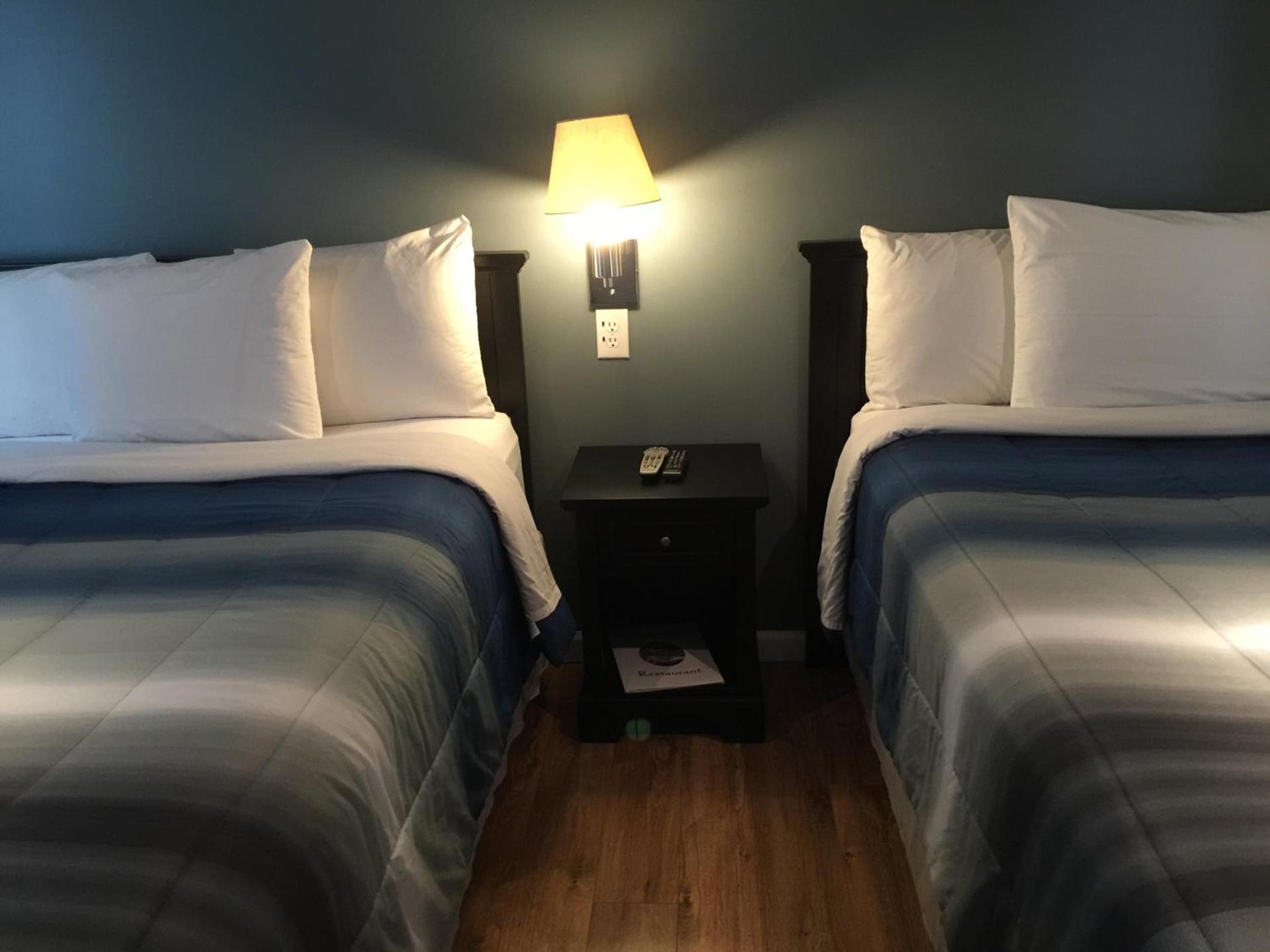 Jones Beach Hotel photo 3