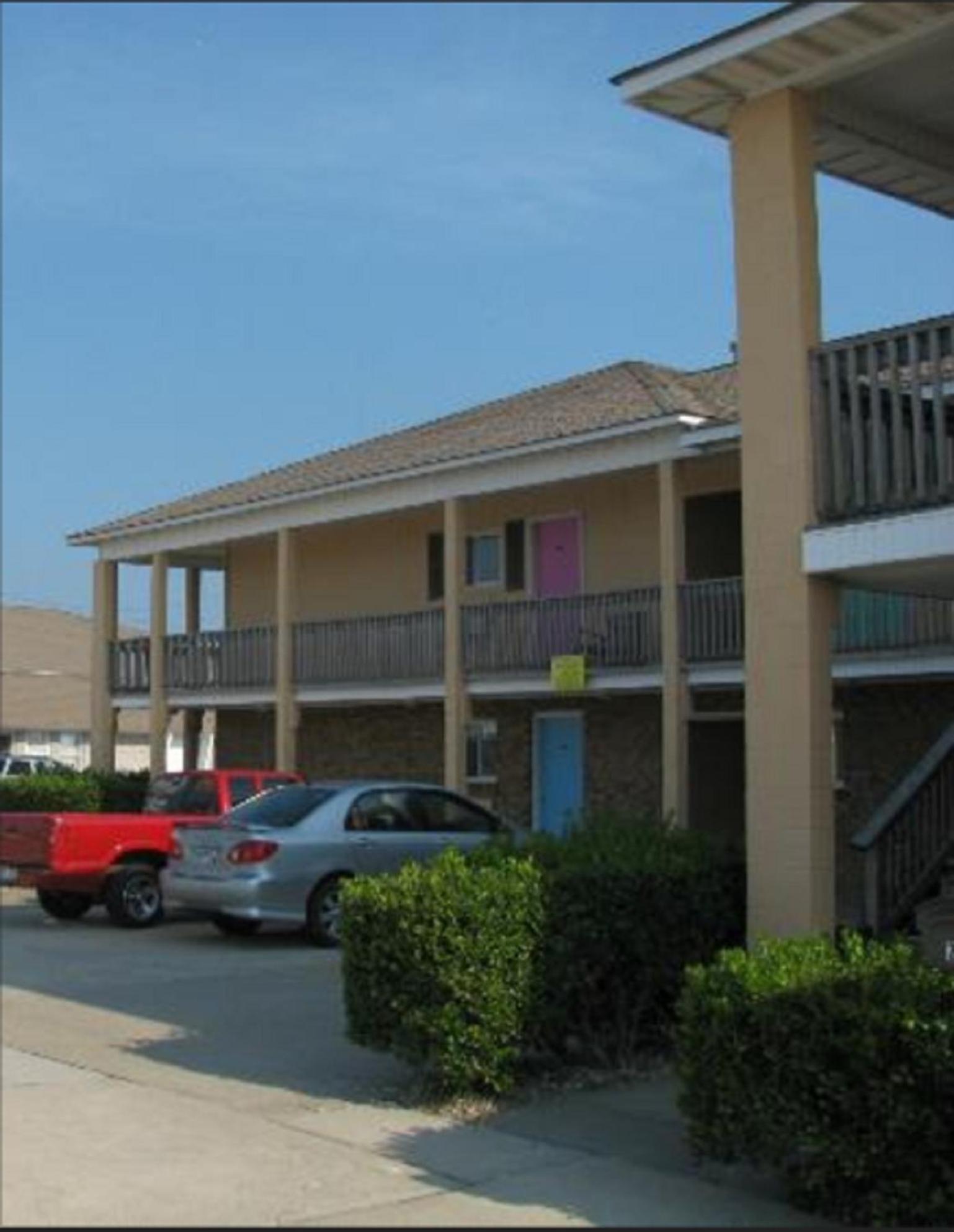 Sandpiper Motel photo 6