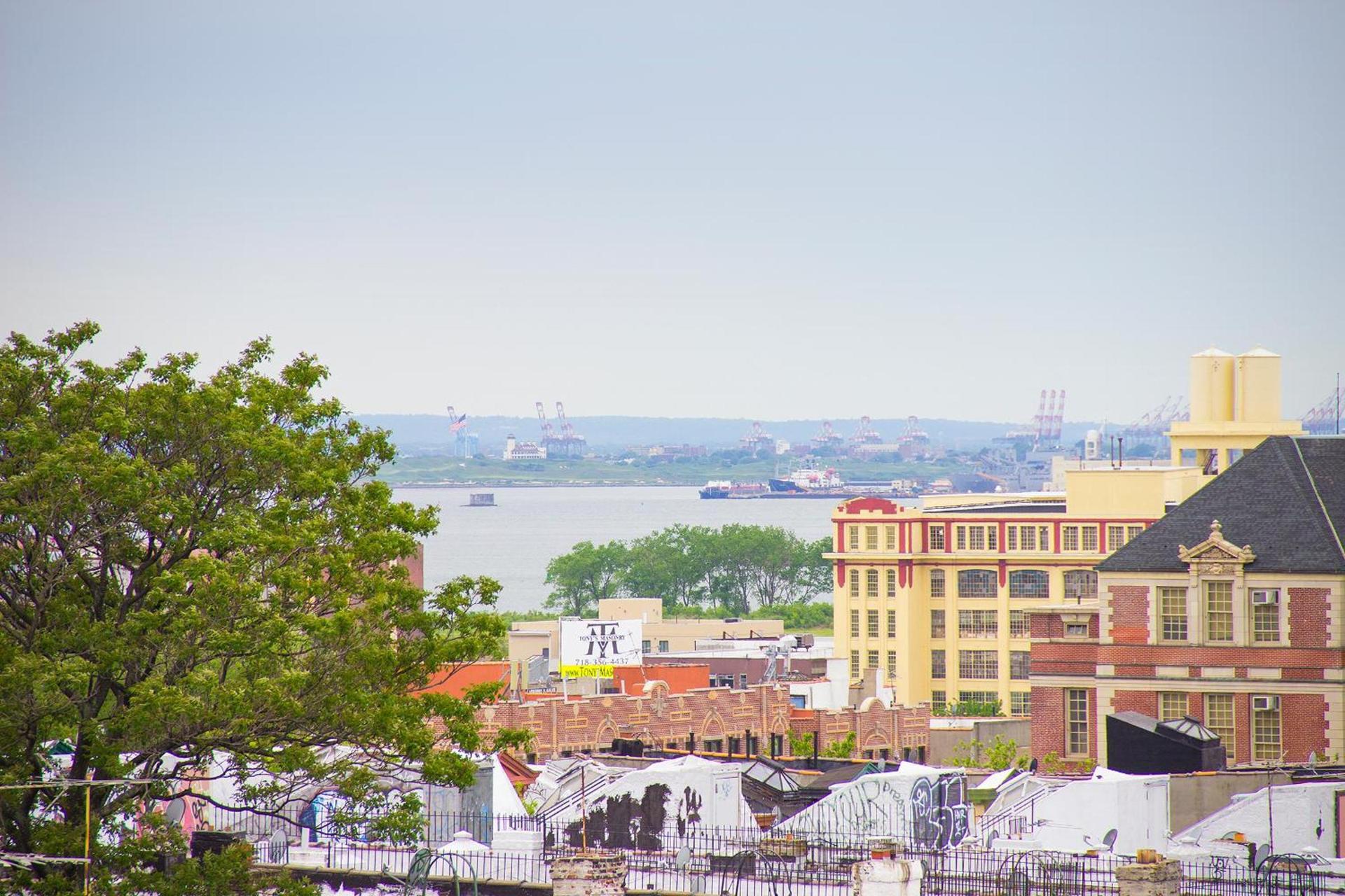 Phoenix Hotel Brooklyn Sunset Park photo 9