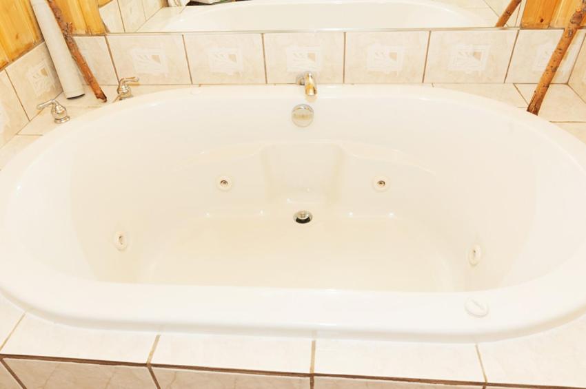 Cabin Creek Inn photo 59