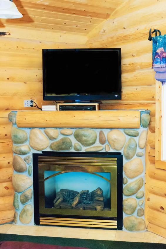 Cabin Creek Inn photo 62