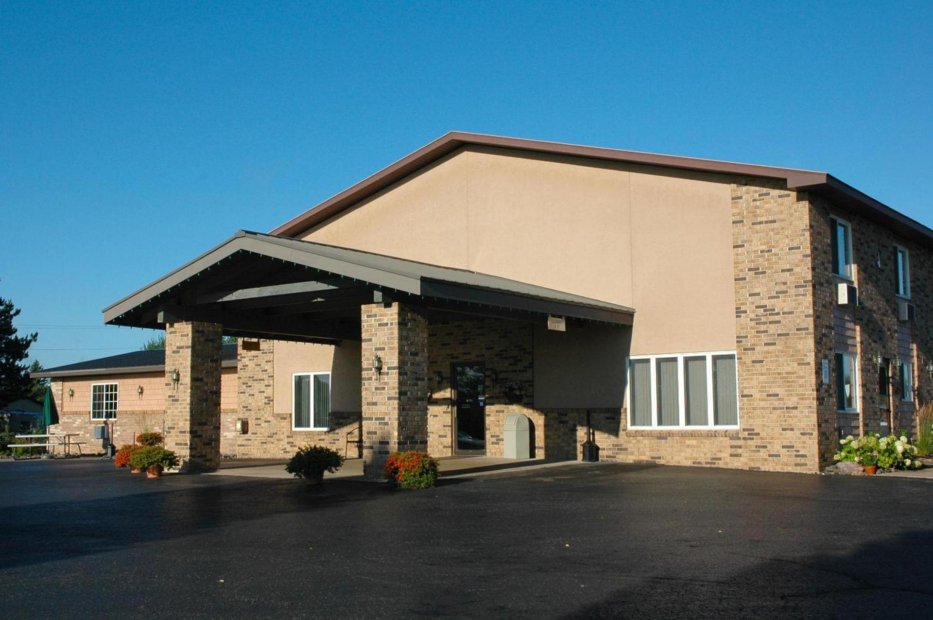 North Star Hotel Pictured Rocks — hotel in Munising
