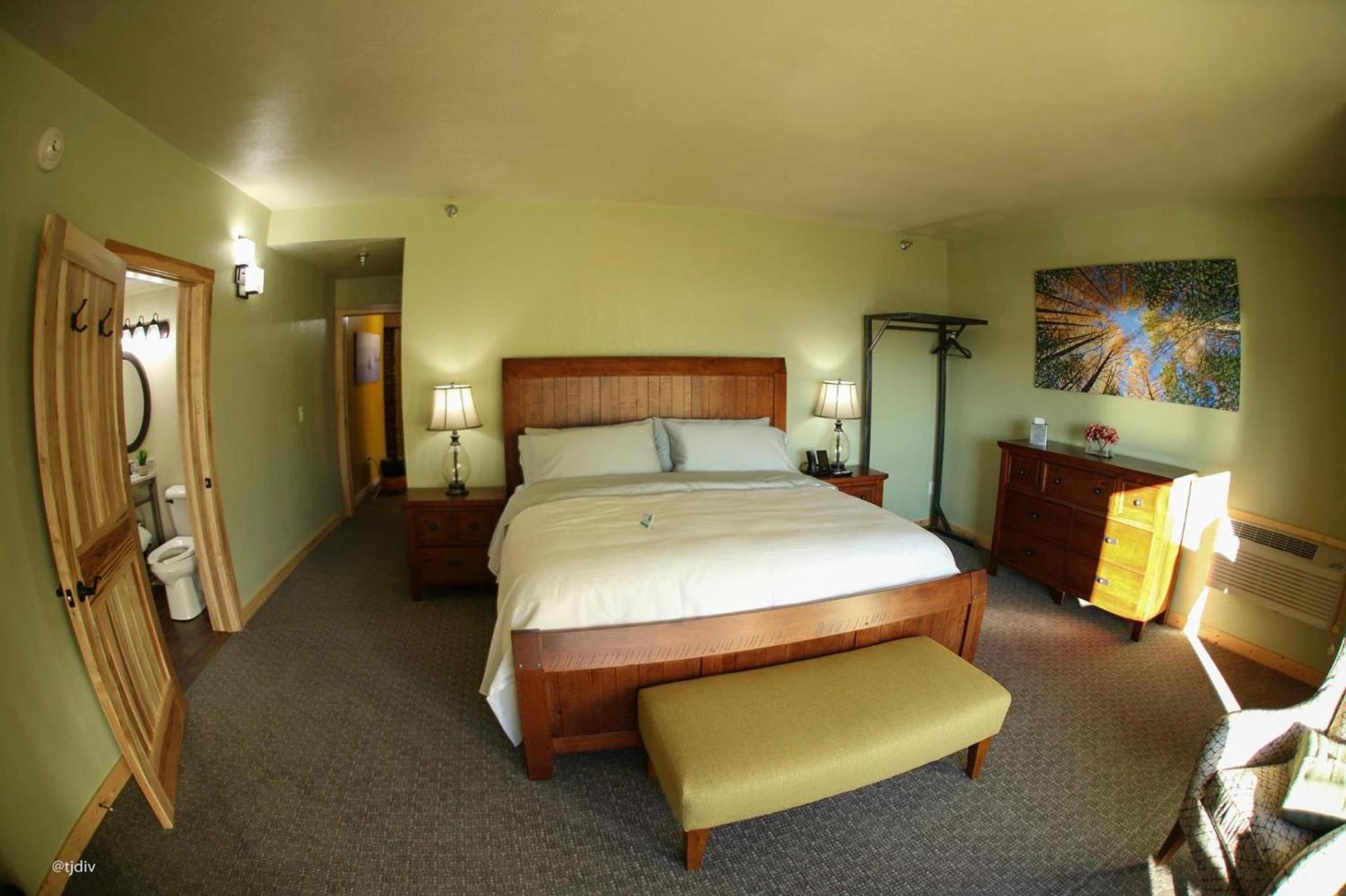 Roam Inn photo 33